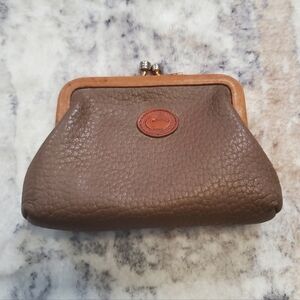 Rare Vintage Dooney & Bourke All Weather Leather Taupe KissLock Coin Purse/Pouch
